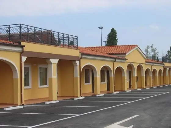 Autohotel Venezia - 1