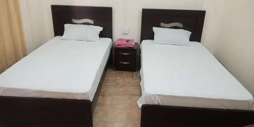 Autobahn Guest house