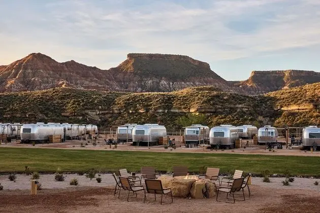 AutoCamp Zion - Öne Çıkan Resim