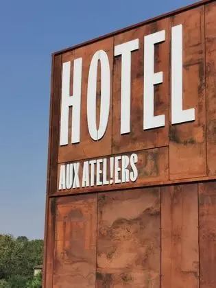Aux Ateliers - Dış Mekan