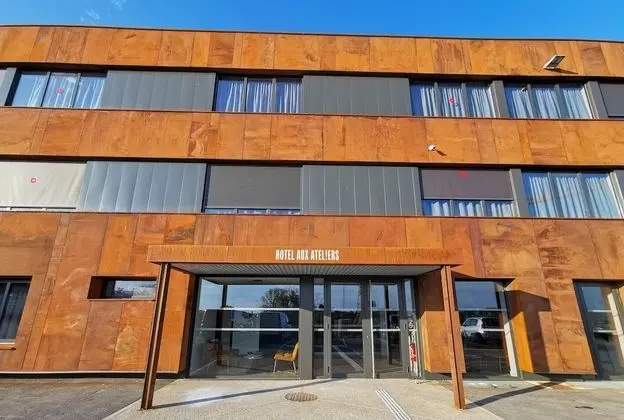Aux Ateliers - Dış Mekan