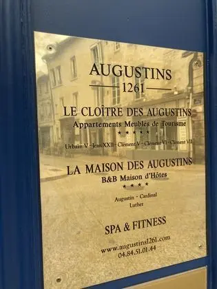 Aux Augustins - Öne Çıkan Resim