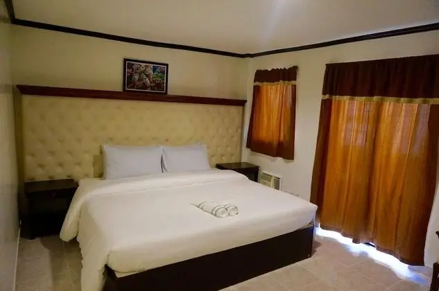 AV Seven Resort