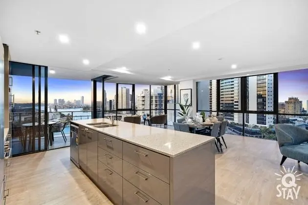 Avalon Apartments - Q Stay - Mutfak