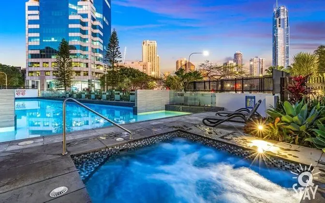 Avalon Apartments - Q Stay - Spa