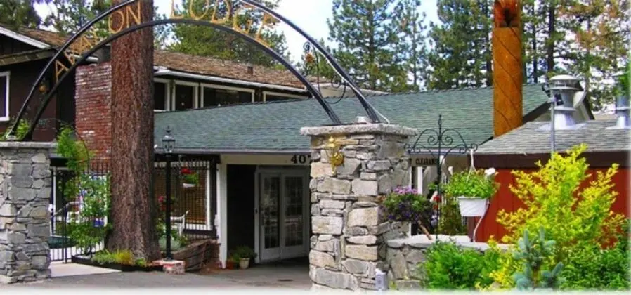 Avalon Lodge