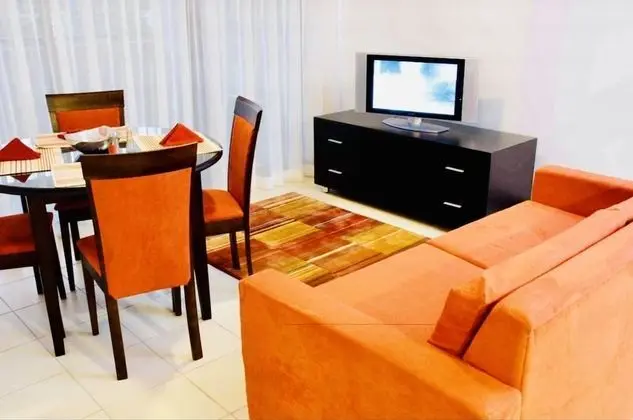 Avalon Santa Ana Apartments - Oda Düzeni