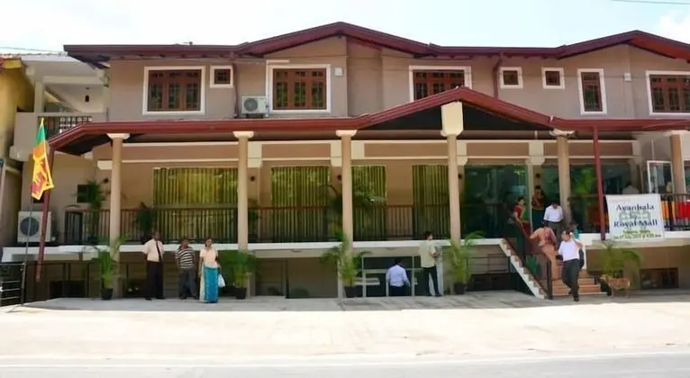 Avanhala by Royal Mall