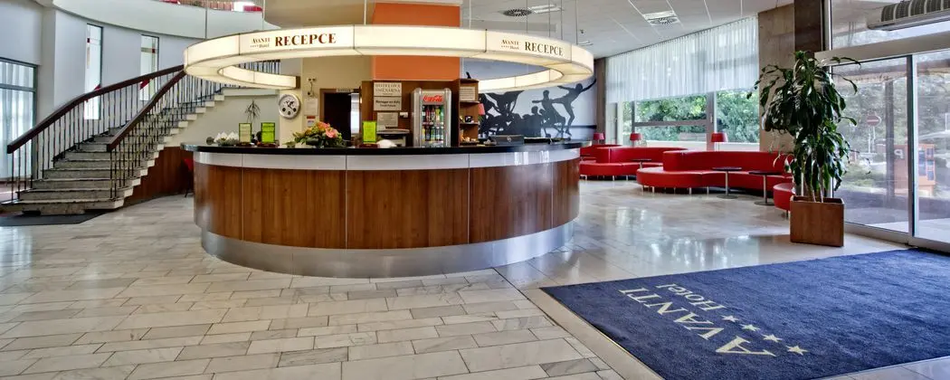 Avanti Hotel - Lobi