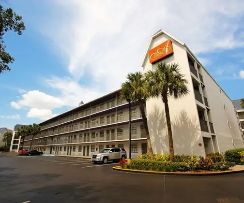 Avanti International Resort