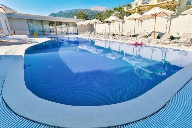 Avanti Hotel & Spa - Havuz