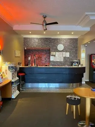 The Avari Hotel - Lobi