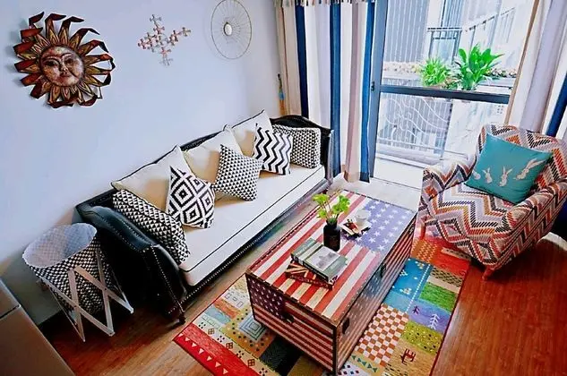 Avatar American Style Large Queen Bed Apartment