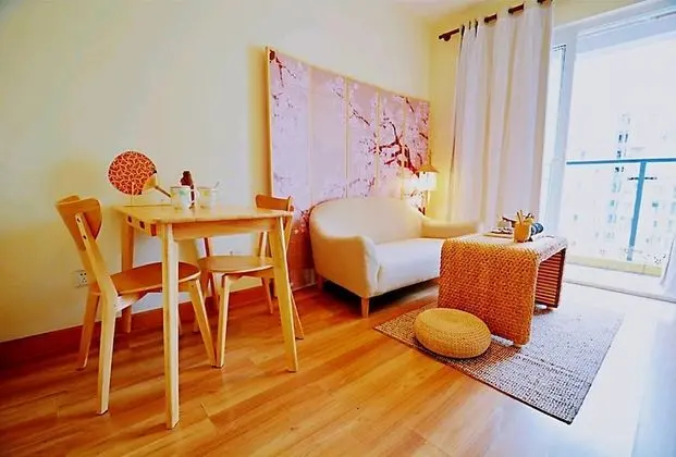 Avatar Japan Impression Queen Bed & High Rise View