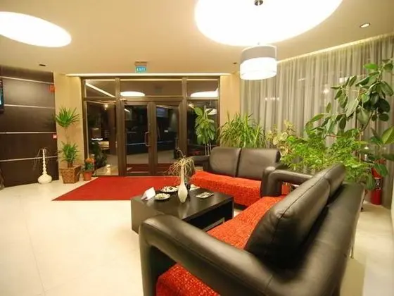 Ave Lux Hotel Brasov - Lobi
