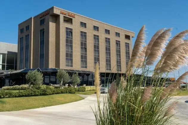 Avec Hotel - Öne Çıkan Resim