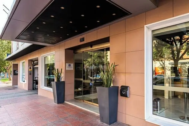 Avenida Hotel Almería - Dış Mekan