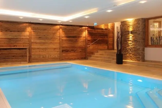 AvenidA Mountain Resort by Alpin Rentals - Havuz