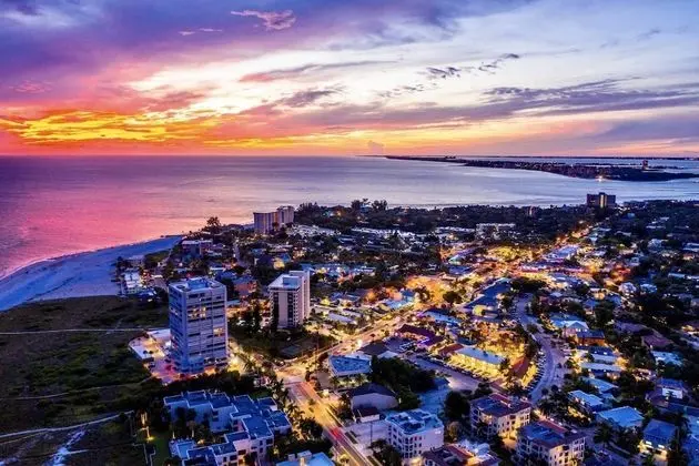 Avenida Sanctuary