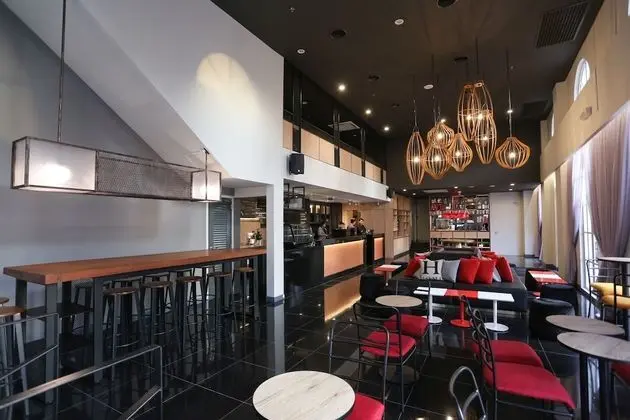 Avenue J Hotel Central Market KL - Lobi
