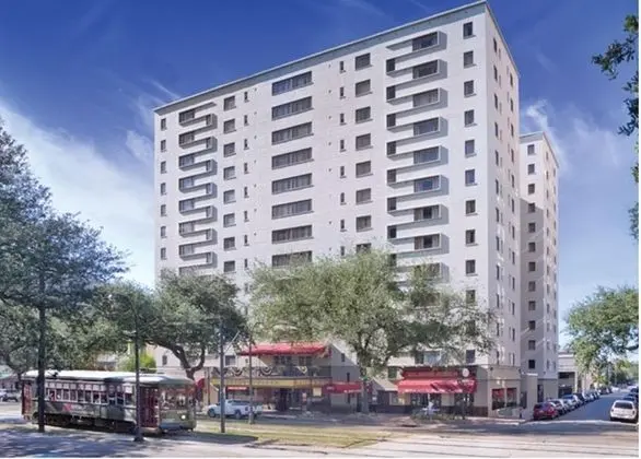 Avenue Plaza Resort - Extra Holidays, LLC.