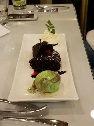 The Avenue Hotel - Yerinde Yemek