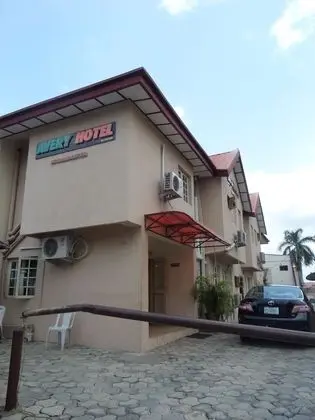 Avery Hotel
