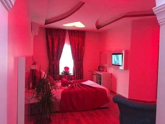 Avesis Hotel