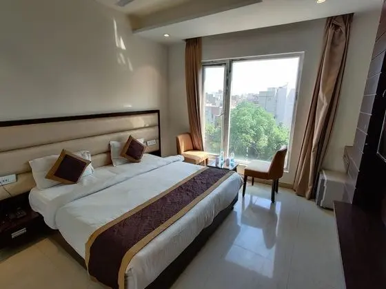 Hotel AVI INN BY JR GROUPS OF HOTELS