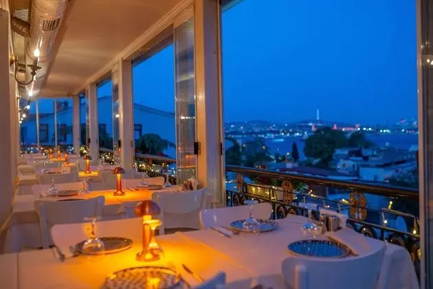 Avicenna Hotel - Restoran