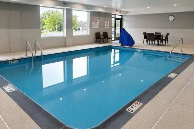 avid hotel Columbus Northwest - Hilliard, an IHG Hotel - Havuz