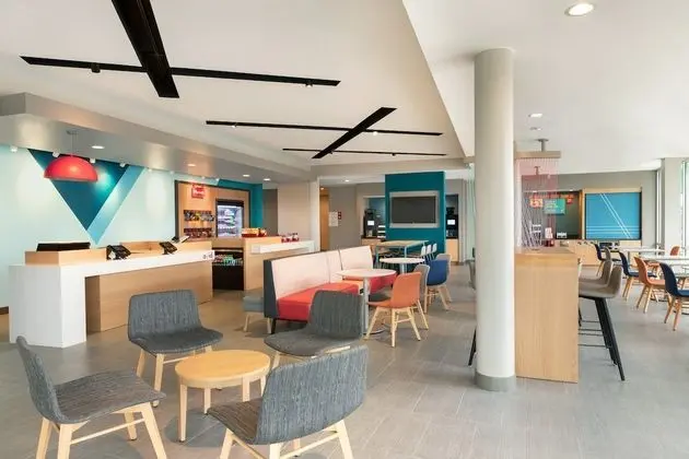 avid hotel Oklahoma City Airport, an IHG Hotel - Lobi