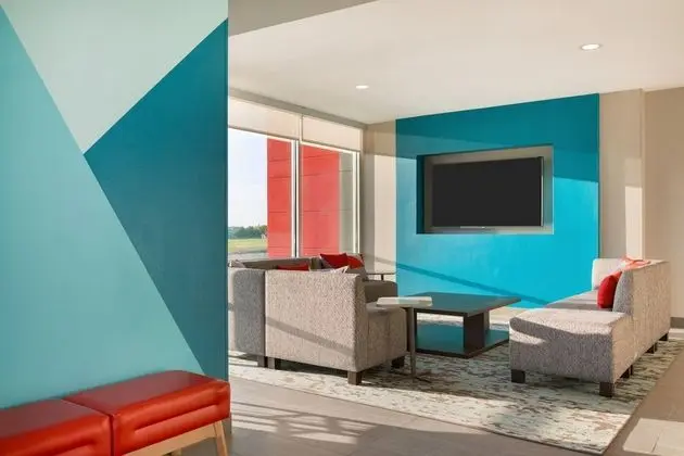 avid hotel Richmond North - Ashland, an IHG Hotel - Lobi