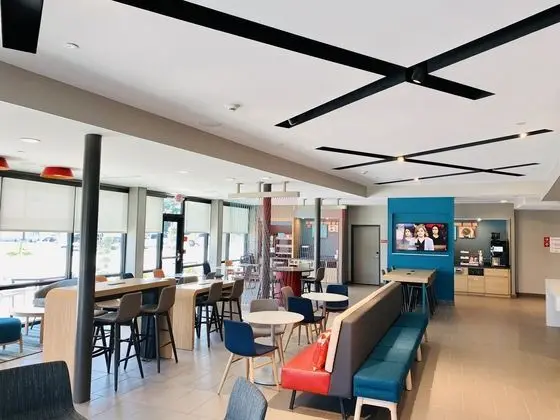 AVID HOTELS Beaumont - Lobi
