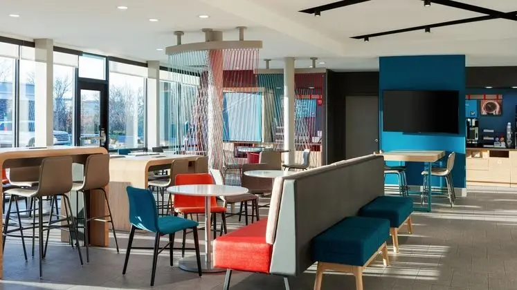 Avid Hotels Ocala Downtown, an IHG Hotel - Lobi