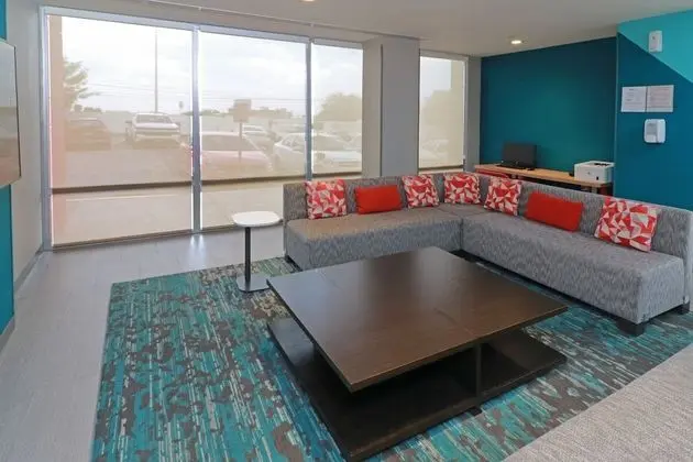 Avid Hotels Tijuana Otay, an IHG Hotel - Lobi