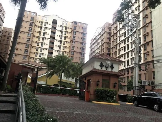 Avida Towers Sucat - Dış Mekan