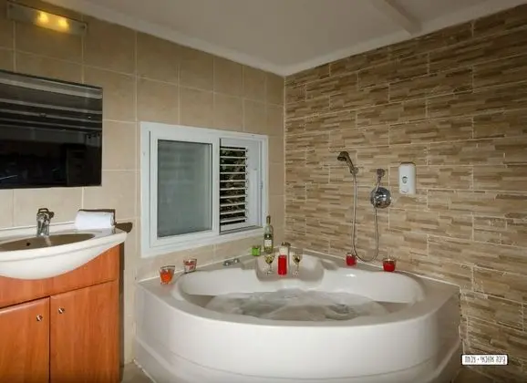Avigail Guest House - Banyo Tipleri