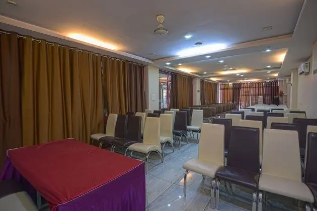 Hotel Avinash Residency - Yerinde Yemek