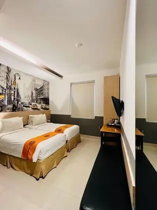 Avira Hotel Panakkukang - Oda