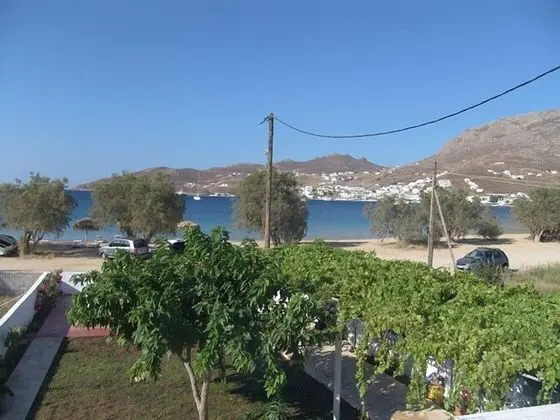 Avlomonasbeach – Adults Only