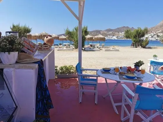 Avlomonasbeach – Adults Only - Öne Çıkan Resim