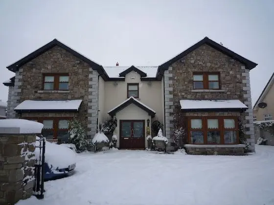 Avlon House Bed & Breakfast - Dış Mekan