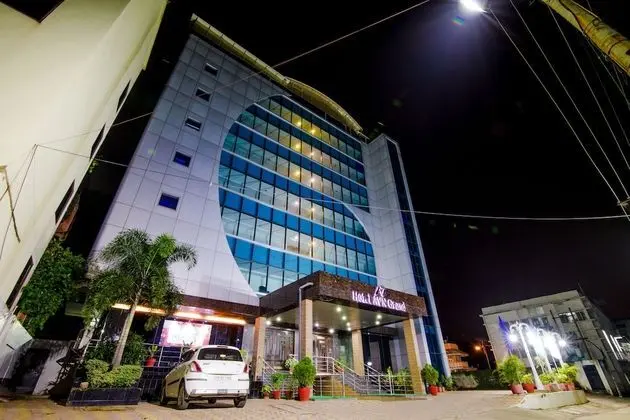 Hotel AVN Grand