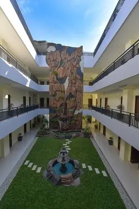 Avon's Residence - Dış Mekan