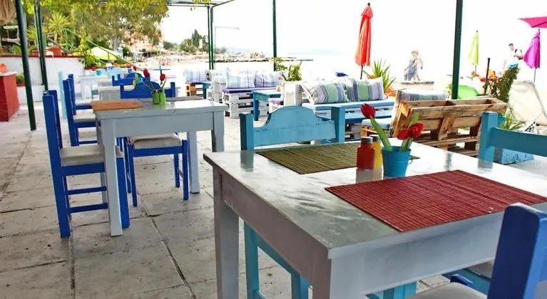 Avra Budget Beach Hotel - Yeme / İçme