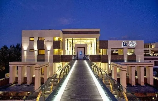 Avra Imperial Hotel