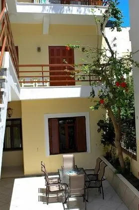 Avra Rooms - Yerinde Yemek