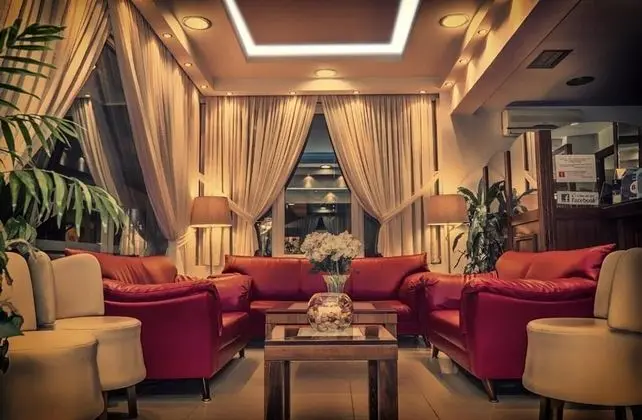 Avra Hotel