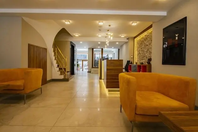Avrasya Port Hotel - Lobi